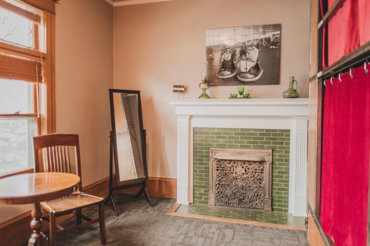 Ember Hostel Denver Eksteriør bilde